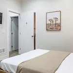 Comfy 3Bed3Bathwkingbedssleeps8