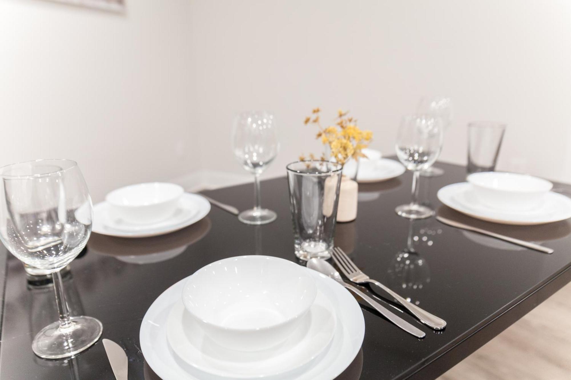 Comfy 3bed3bath,wkingbeds,sleeps8 * Philadelphia