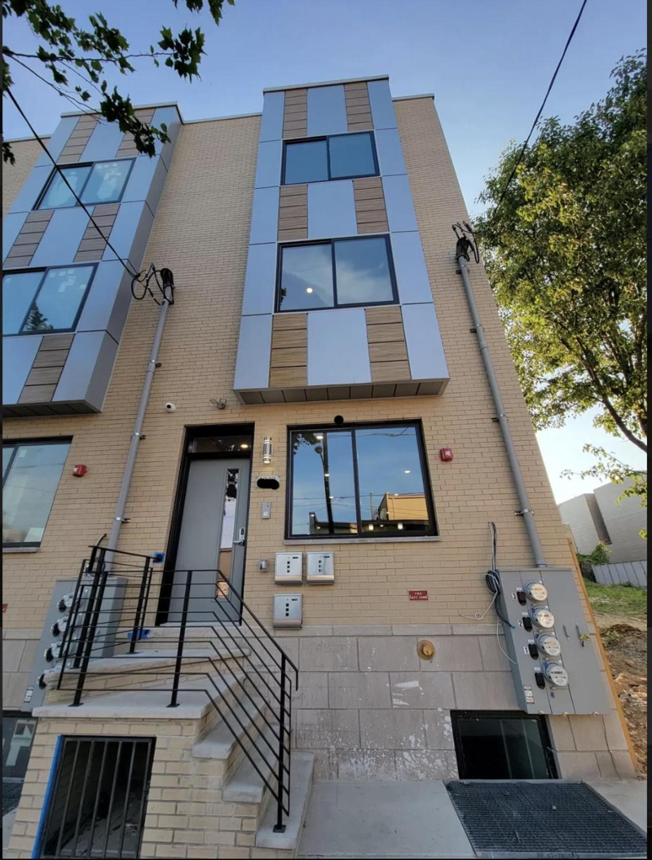 Comfy 3bed3bath,wkingbeds,sleeps8 Apartment *